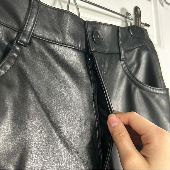 ZARA FAUX LEATHER STRAIGHT PANTS IN SIZE EXTRA SMALL (SIZE 2) IN BLACK - Picture 3 of 12